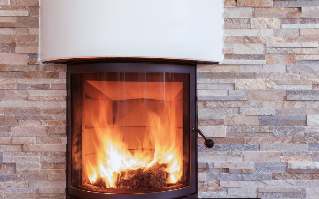 Barascud - 5 types de bois à ne pas utiliser dans votre cheminée